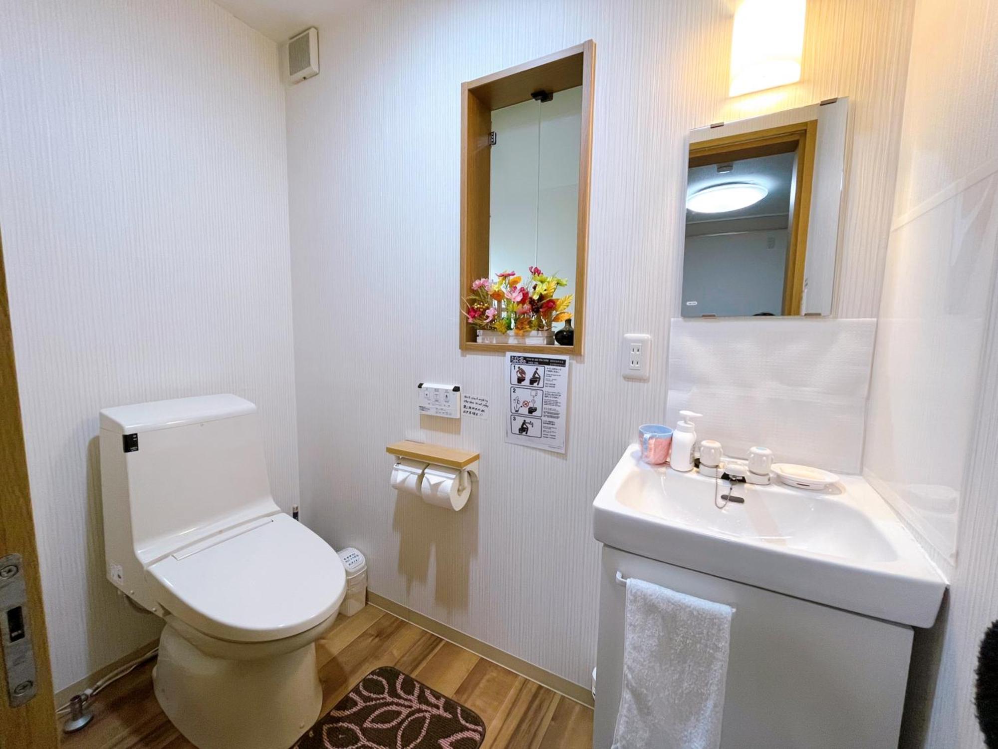 Guesthouse Atelier Ten 民泊アトリエ天 Osaka Exterior photo